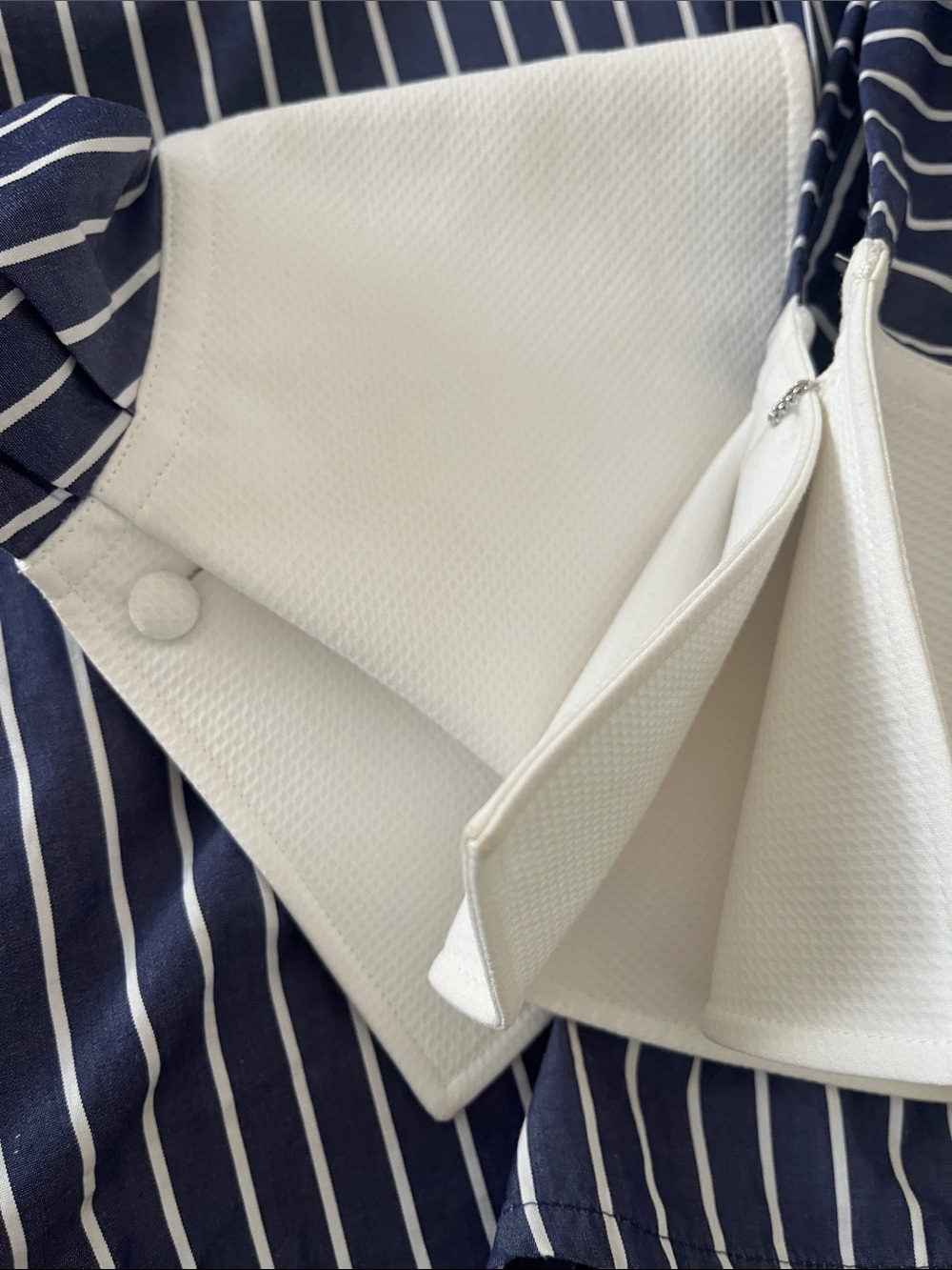 Striped Navy Button-Down Shirt with Contrast White Collar French cuffs oversized - Picture 2 of 13